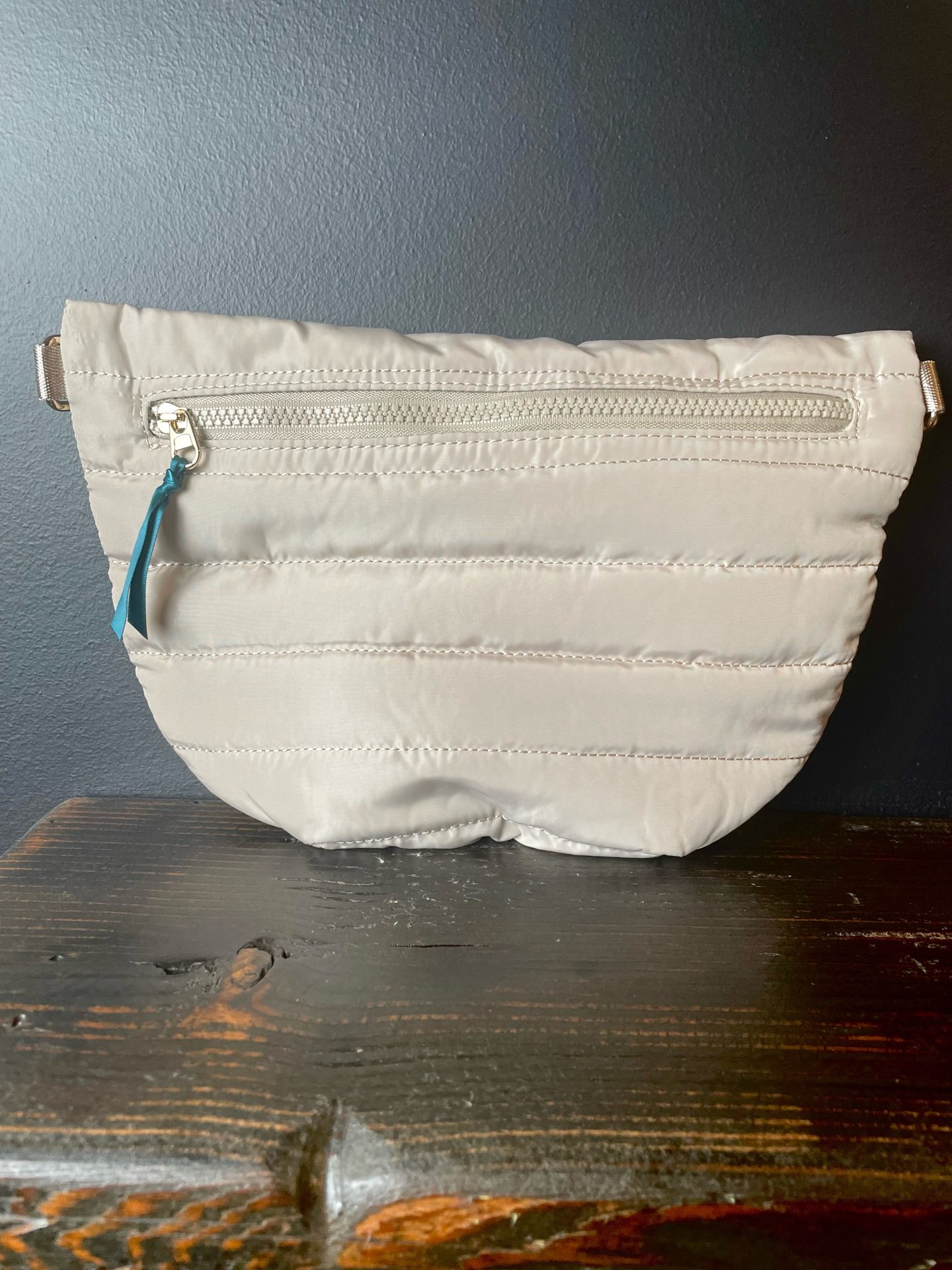 Everyday Puffer Belt Bag - Sand